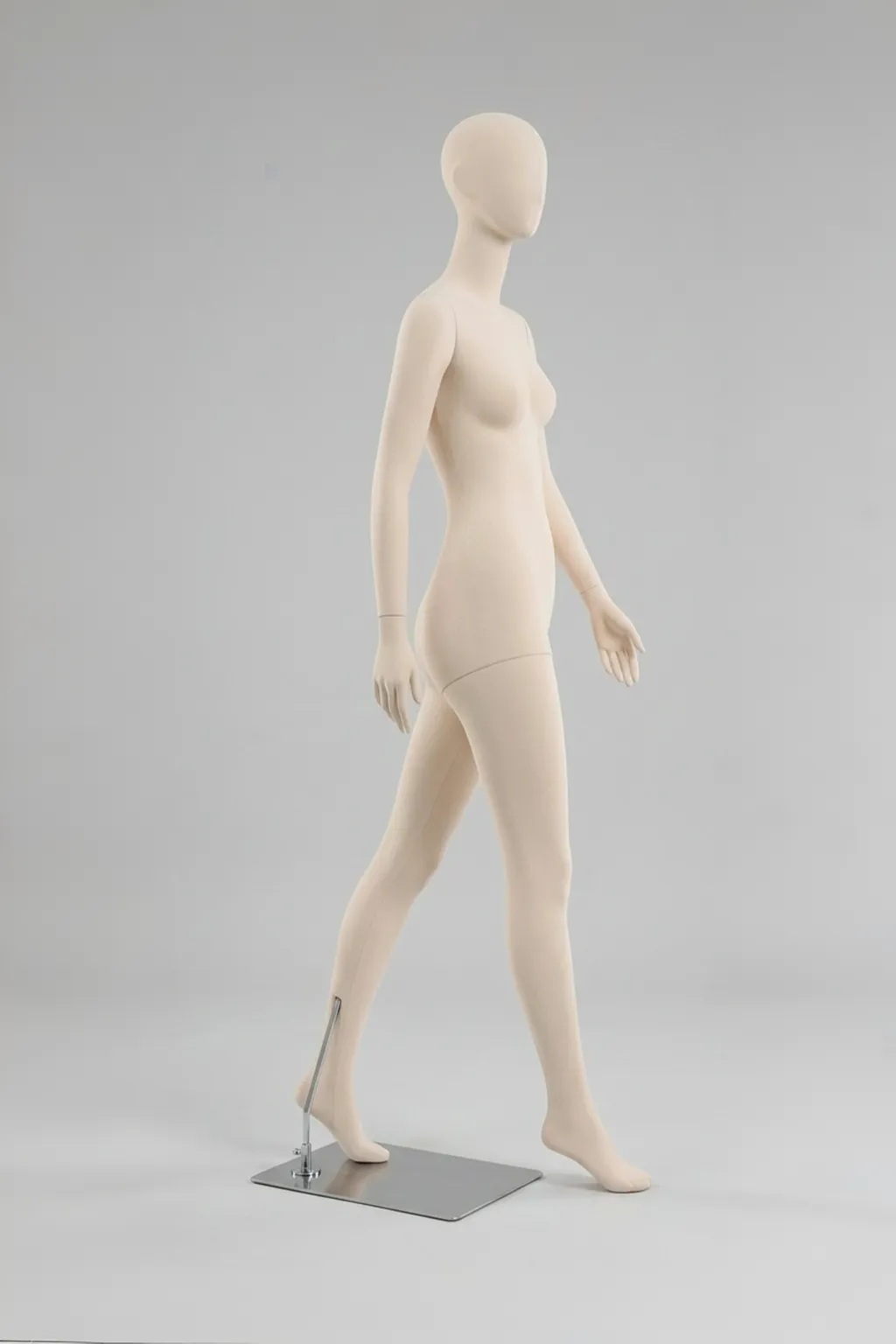 Manequim AR Feminino AR-100